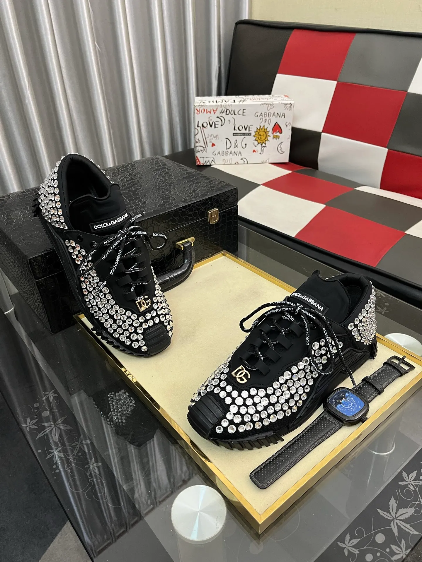 Men's men's shoes 💰: 500⌚️⌚️【DG～】couple casual shoes 2025z cabinet sales simultaneously 🔶Size: 36-44 #️⃣ 🔷2 colors🔜The upper is made of multi-material splicing➕Mesh lining, comfortable and breathable, sole: original comfortable and wear-resistant outsole, ⚠️real thing📱photographed🎬real thing is better📢📢📢